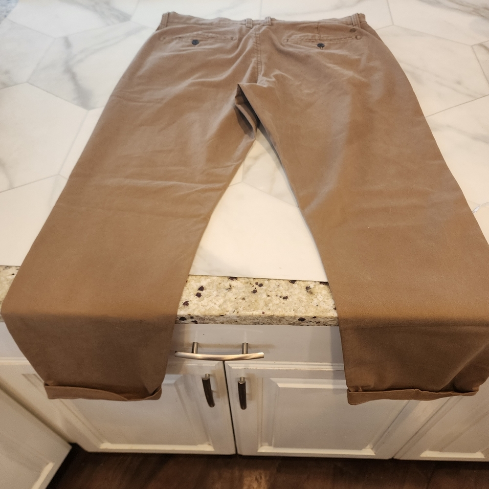 LUCKY BRAND, MENS NEW WITH TAGS,size 36- 121 slim Chino khaki tan pants,coolmax - Picture 14 of 16